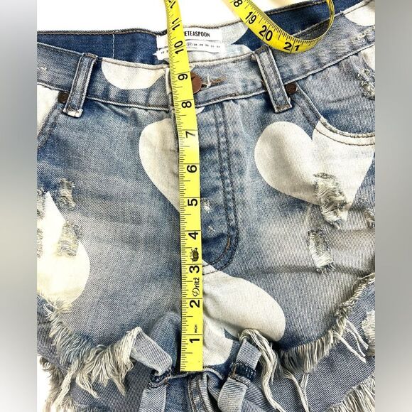 One Teaspoon Heart Print Bandits Shorts - Picture 12 of 13